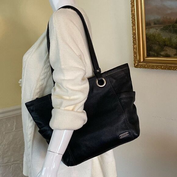 The Sak Black Leather Tote Bag - Picture 2 of 14
